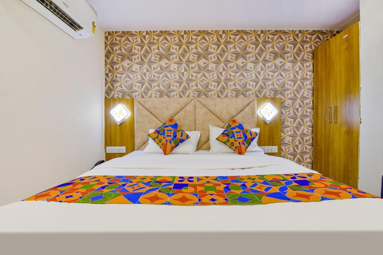 Fabhotel New York Batwa Bagian luar foto