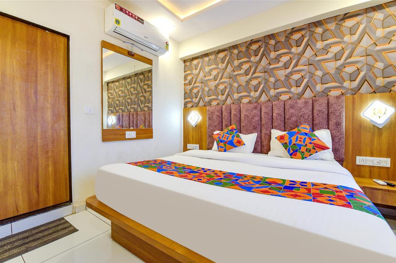 Fabhotel New York Batwa Bagian luar foto