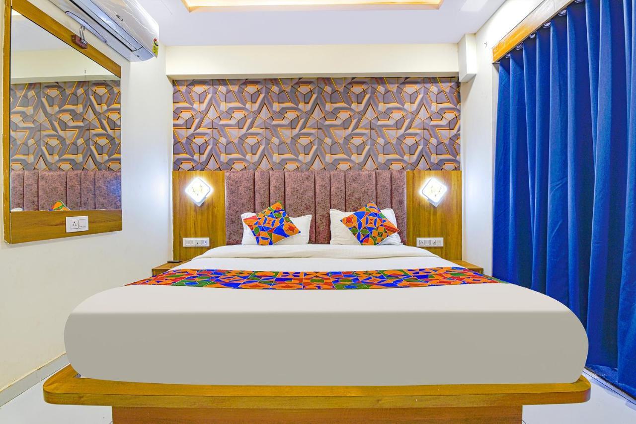 Fabhotel New York Batwa Bagian luar foto
