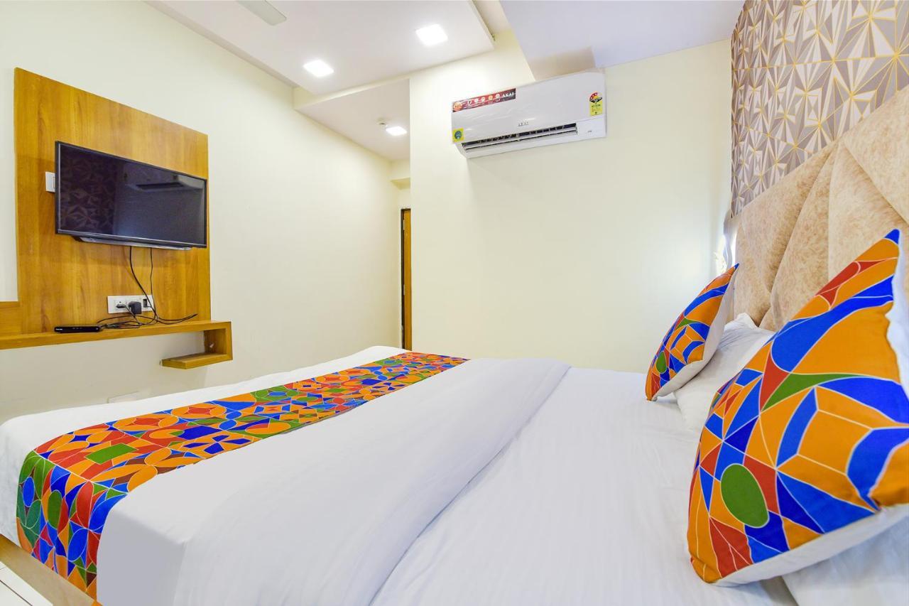Fabhotel New York Batwa Bagian luar foto