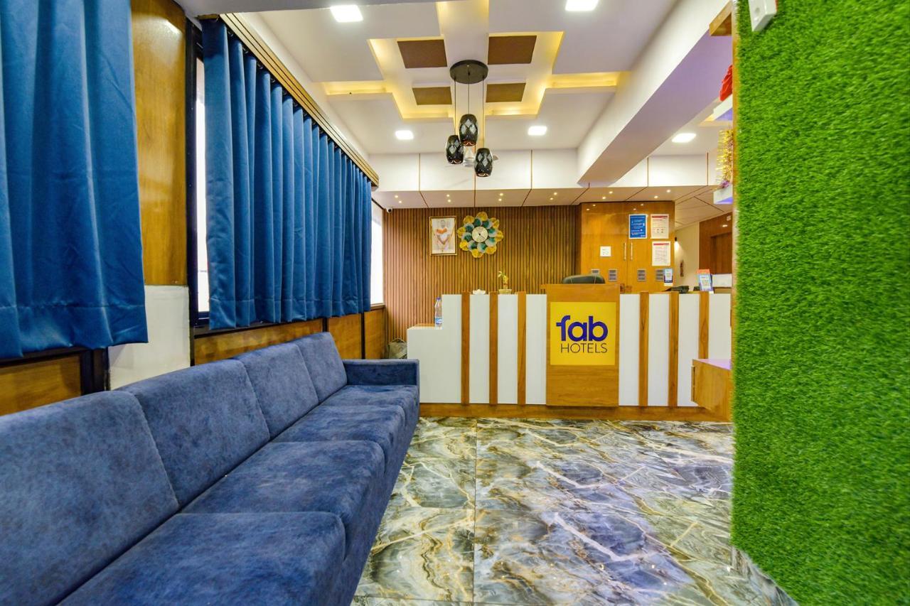 Fabhotel New York Batwa Bagian luar foto
